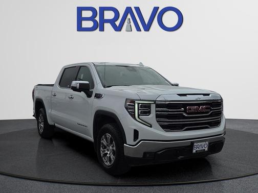 Summit White 2025 GMC Sierra 1500 SLT