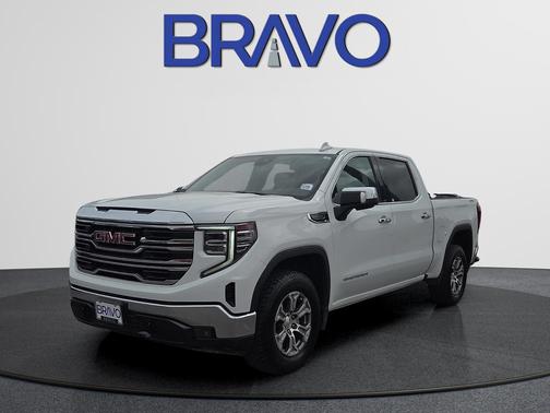 Summit White 2025 GMC Sierra 1500 SLT
