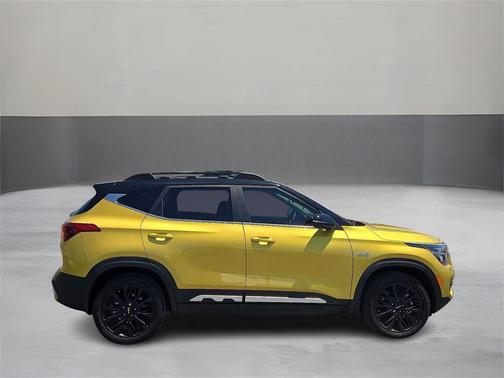 2023 Kia Seltos Nightfall Edition