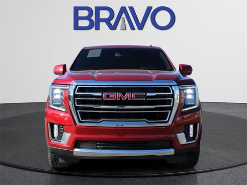 2022 GMC Yukon SLT