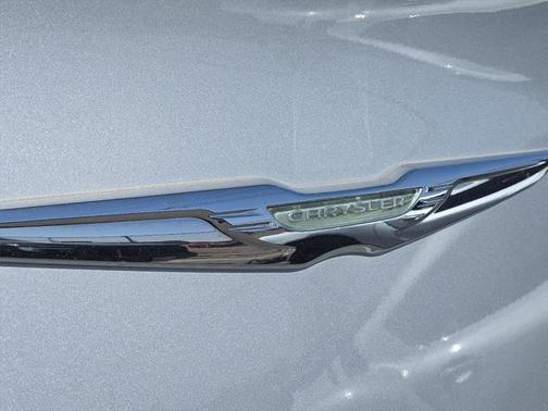 2019 Chrysler 300 Touring