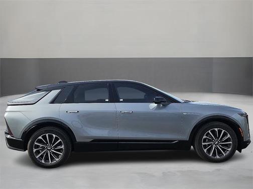 2025 Cadillac LYRIQ Sport w/1SJ