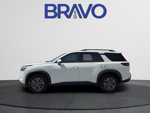 2024 Nissan Pathfinder SV FWD