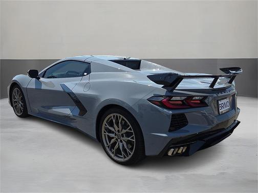 2025 Chevrolet Corvette Stingray w/2LT