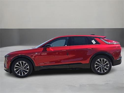 2025 Cadillac LYRIQ Sport