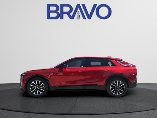 2025 Cadillac LYRIQ Sport