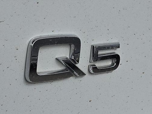 2013 Audi Q5 2.0T Premium Plus