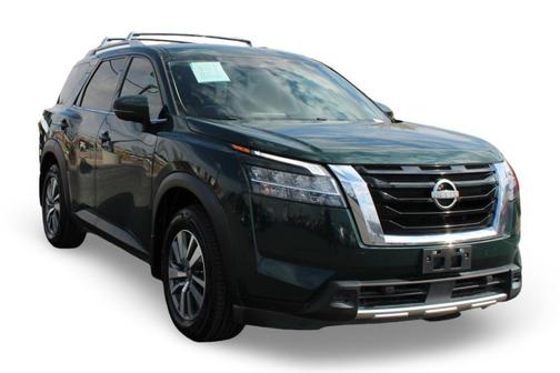 2023 Nissan Pathfinder SL FWD