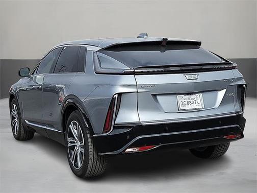 2024 Cadillac LYRIQ Luxury w/1SD