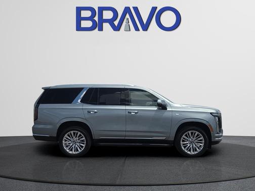 Argent Silver Metallic 2025 Cadillac Escalade Premium Luxury