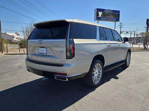 2024 Cadillac Escalade ESV Premium Luxury