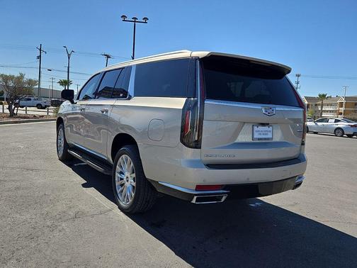 2024 Cadillac Escalade ESV Premium Luxury