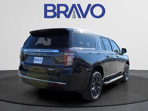 2024 Chevrolet Suburban LT