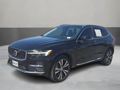 2022 Volvo XC60 B6 Inscription