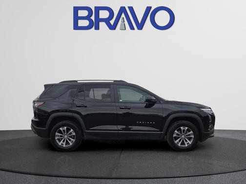 Mosaic Black Metallic 2025 Chevrolet Equinox 1LT