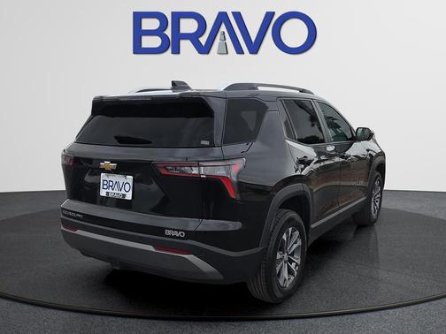 Mosaic Black Metallic 2025 Chevrolet Equinox 1LT