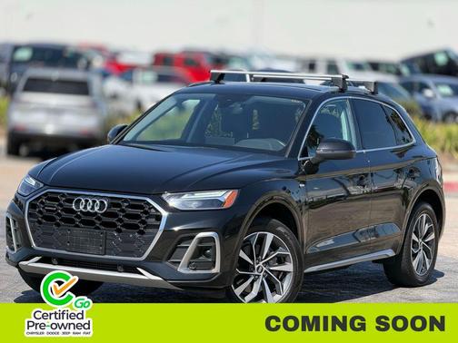 2022 Audi Q5 45 S line Premium