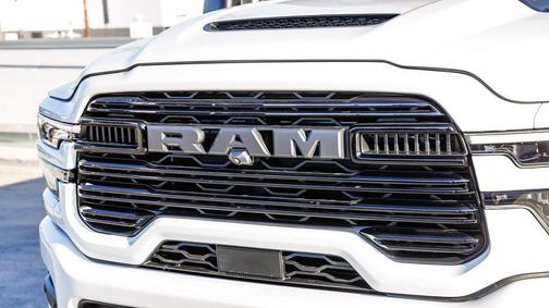 Bright White Clearcoat 2026 RAM 2500 Laramie Crew Cab 4x4 6'4' Box