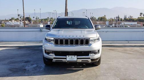 Silver Zynith 2024 Jeep Wagoneer L Series II 4x4