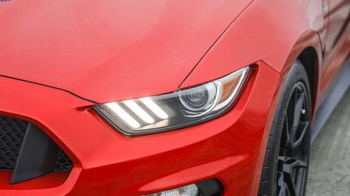 2020 Ford Shelby GT350 Base