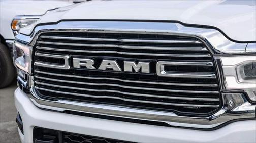 2023 RAM 2500 Laramie Crew Cab 4x4 6'4' Box