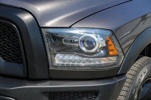 2023 RAM 1500 Classic Warlock Crew Cab 4x4 5'7' Box