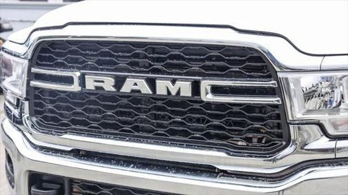 2024 RAM 2500 Tradesman Crew Cab 4x4 6'4' Box