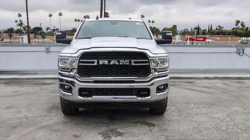 2024 RAM 2500 Tradesman Crew Cab 4x4 6'4' Box