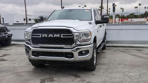 2024 RAM 2500 Tradesman Crew Cab 4x4 6'4' Box