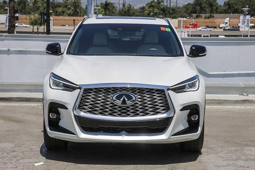 2024 INFINITI QX55 LUXE