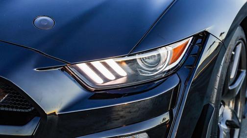 2022 Ford Shelby GT500 Base