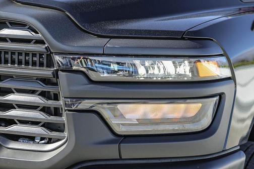 2026 RAM 3500 Tradesman Crew Cab 4x4 8' Box