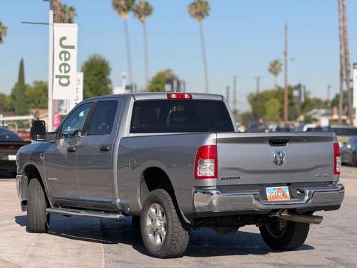 Billet Silver Metallic Clearcoat 2024 RAM 2500 Big Horn Crew Cab 4x4 6'4' Box