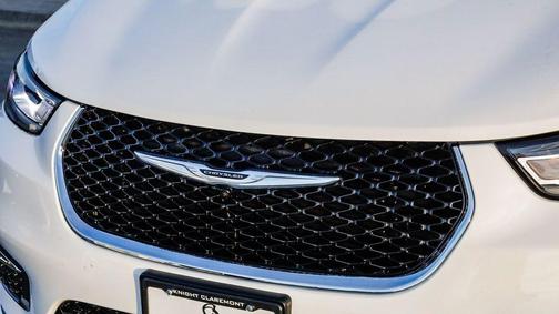 2026 Chrysler Pacifica L