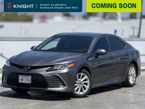 2024 Toyota Camry LE