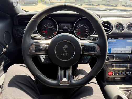 OXFORD WHITE 2017 Ford Shelby GT350 Base