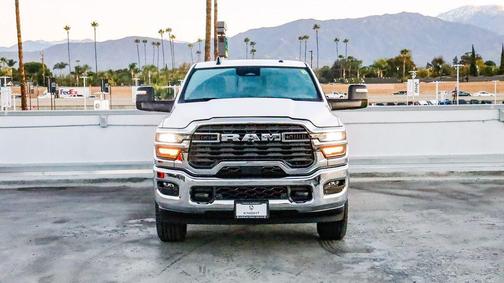 2025 RAM 3500 Big Horn Crew Cab 4x4 8' Box