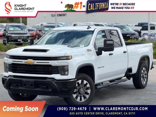 Summit White 2025 Chevrolet Silverado 2500 Custom