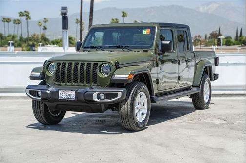 2023 Jeep Gladiator Sport S