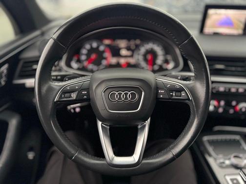 2019 Audi Q7 55 Premium