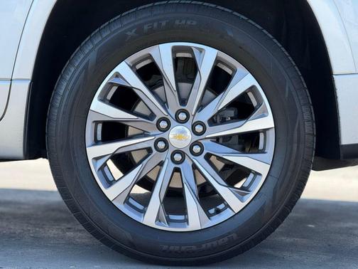 2022 Chevrolet Traverse Premier