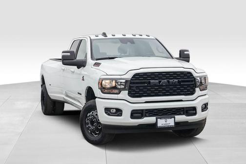 2024 RAM 3500 Big Horn Crew Cab 4x4 8' Box