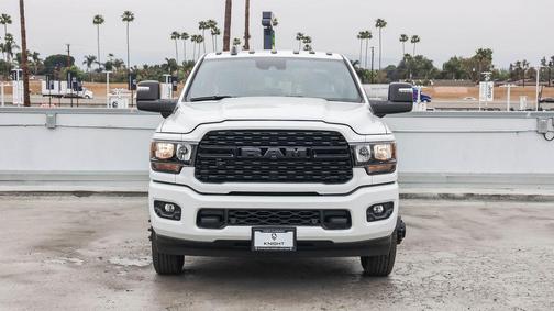 2024 RAM 3500 Big Horn Crew Cab 4x4 8' Box