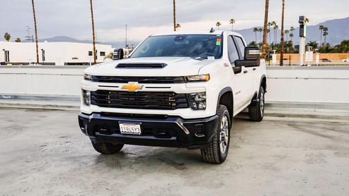 2024 Chevrolet Silverado 2500 Custom