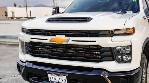 2024 Chevrolet Silverado 2500 Custom