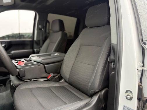 2024 Chevrolet Silverado 2500 Custom