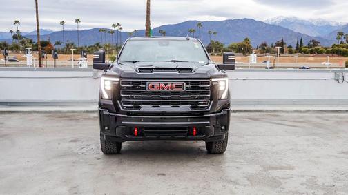2025 GMC Sierra 2500 AT4