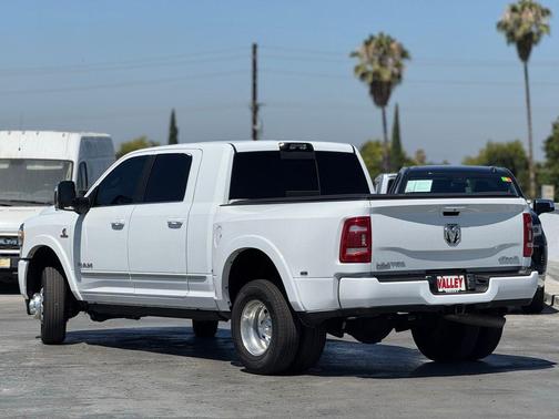 2023 RAM 3500 Limited Mega Cab 4x4 6'4' Box