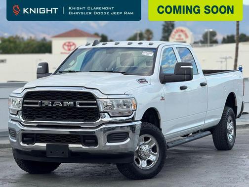 2024 RAM 2500 Tradesman Crew Cab 4x4 8' Box