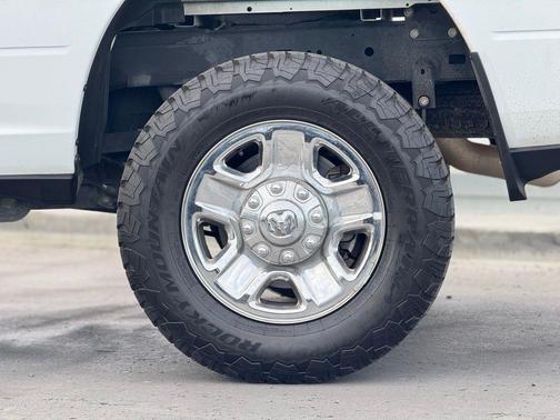 2024 RAM 2500 Tradesman Crew Cab 4x4 8' Box